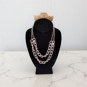 10 /$10 ♥️Chic Silver Layered Necklace♥️
